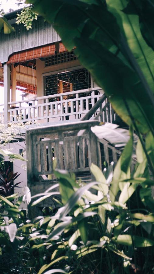 Monkey Republic Kampot Hotel Exterior foto